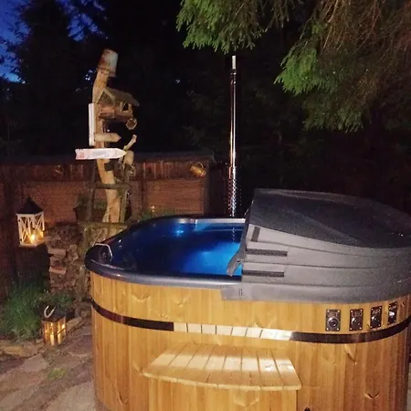 Roubenka Pod Lesem *