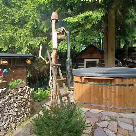 Roubenka Pod Lesem 아파트 *